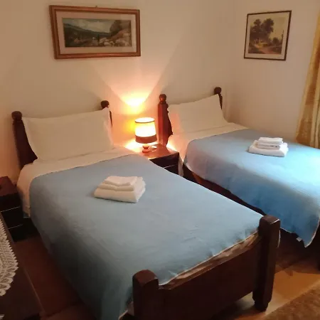 Colli Oda ve Kahvaltı