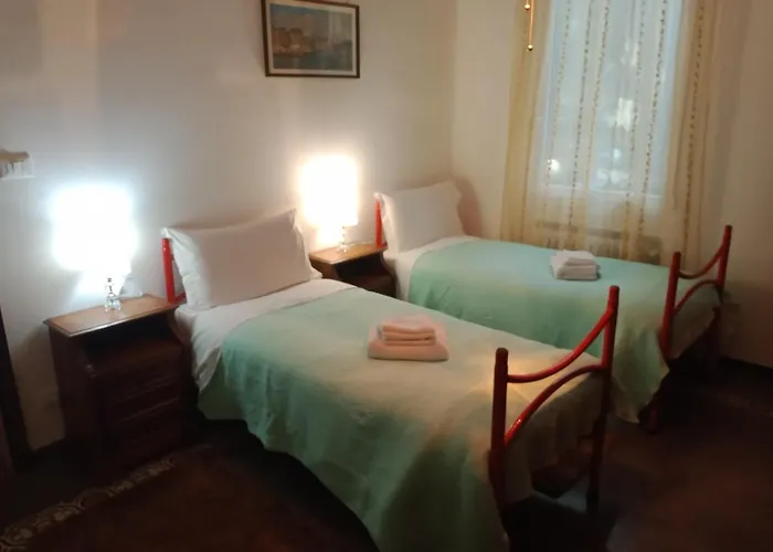 Colli Oda ve Kahvaltı Bolonya